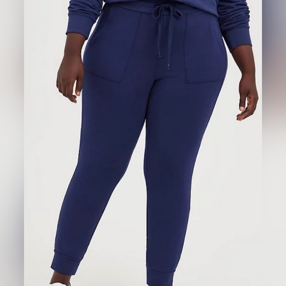 Navy torrid joggers